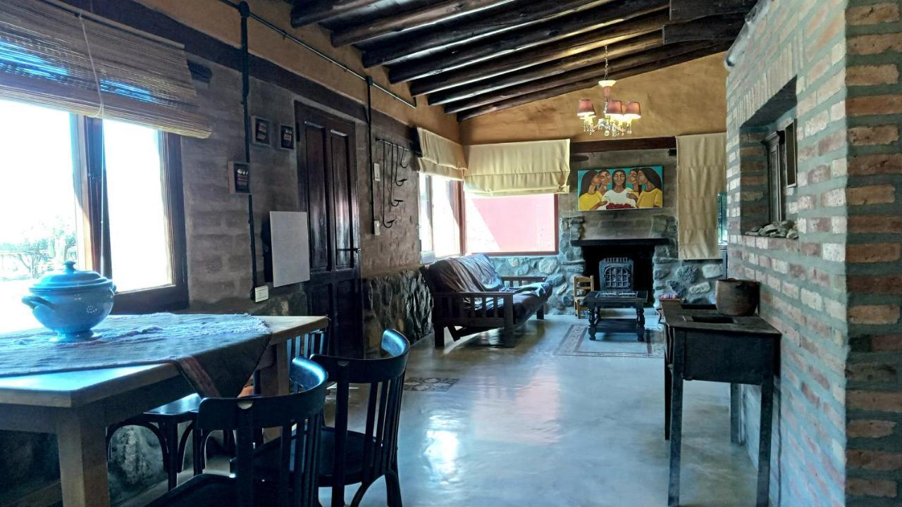 Miraluna Bodega Boutique Cachí エクステリア 写真