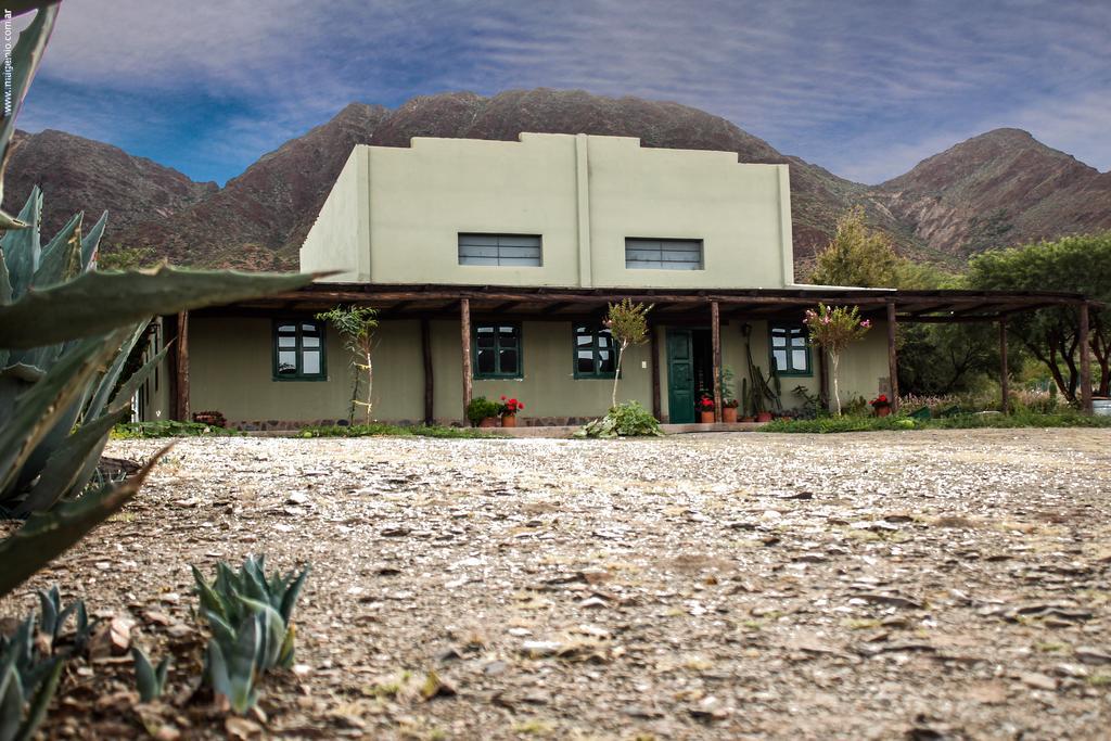 Miraluna Bodega Boutique Cachí エクステリア 写真