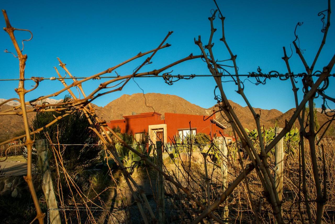 Miraluna Bodega Boutique Cachí エクステリア 写真